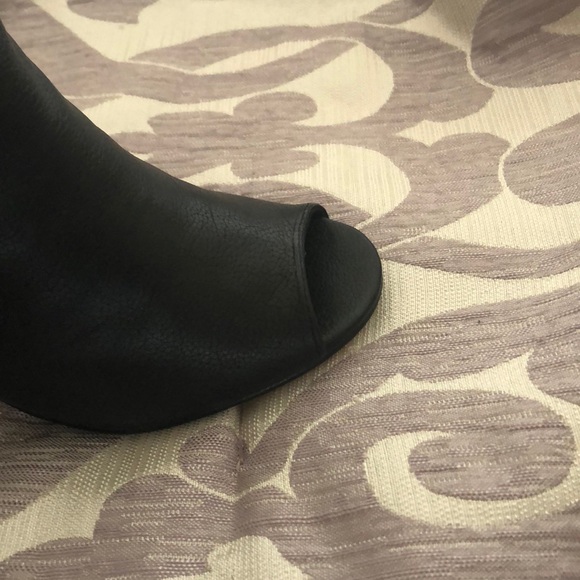 Booties - Picture 5 of 7